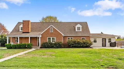 3570 Annie Ln, Walkertown, NC 27051