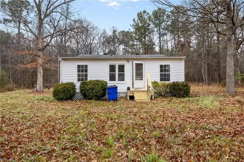 4919 Mt Willing Rd, Mebane, NC 27302