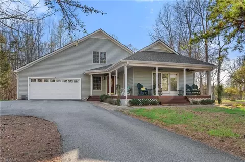 5428 5430 Davis Mill Rd, Greensboro, NC 27406