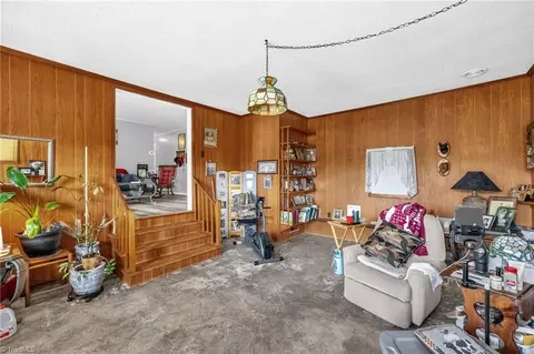 Living - 918 Hampton St, Eden, NC 27288 photo 1 of 2