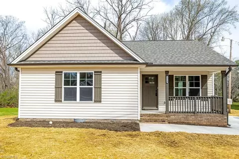 5514 Cedarbrook Rd, Jonesville, NC 28642