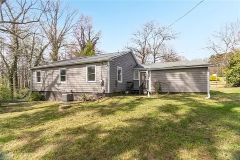 Exterior - 108 Pebble Trl, Dobson, NC 27017 photo 5 of 7