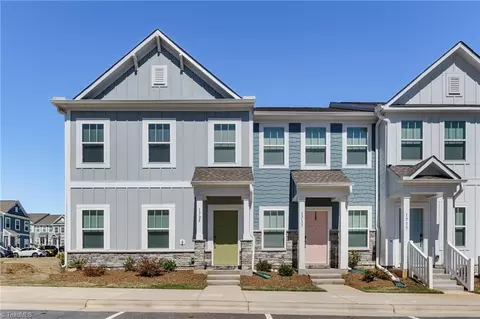 1705 Granby Heights Dr, Winston Salem, NC 27103