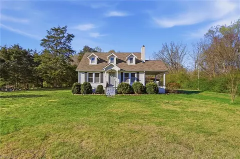 11043 Old Us Highway 64 E, Lexington, NC 27292