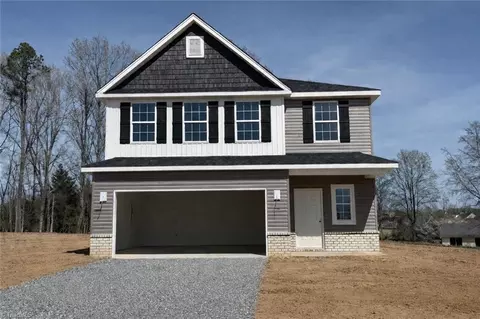 1950 Palmer Dr #4, Graham, NC 27253
