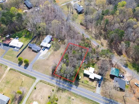 187 Eastside Dr, Denton, NC 27239 photo 12