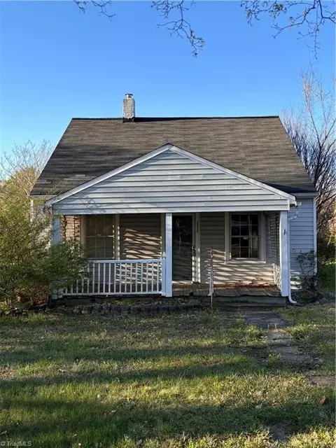 3558 Spangenberg Ave, Clemmons, NC 27012