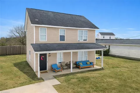 3210 Spring St, Greensboro, NC 27405