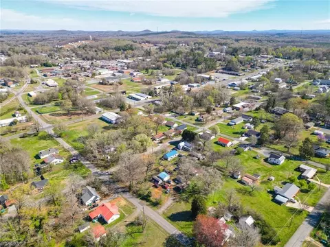 0 Jones St S, Denton, NC 27239
