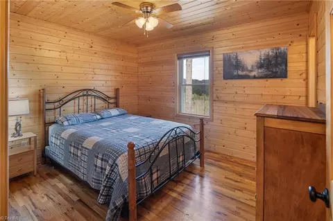 Bedroom - 128 Deer Antler Dr, Purlear, NC 28665 photo 1 of 8