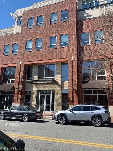 530 Trade St N #403, Winston Salem, NC 27101
