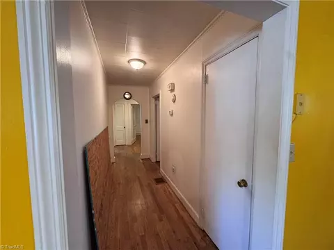 Entry Way - 1611 Pine St E, Mount Airy, NC 27030 photo 1 of 2