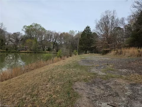 0 Smith Lake Rd, Winston Salem, NC 27103