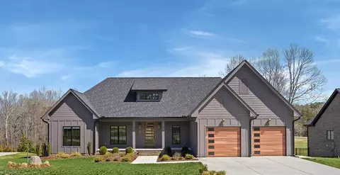 2502 Rivers Edge Rd, Summerfield, NC 27358