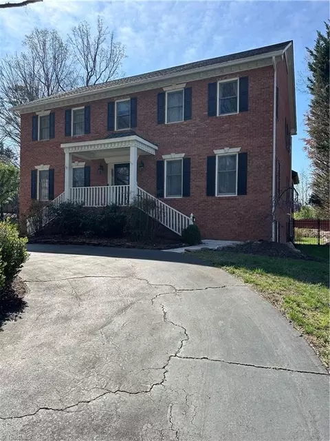 1736 Huntington Woods Ct, Winston Salem, NC 27103