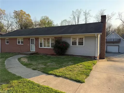1313 Ridgewood Ave, Reidsville, NC 27320
