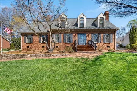 3306 Wedgewood Pl, Greensboro, NC 27403
