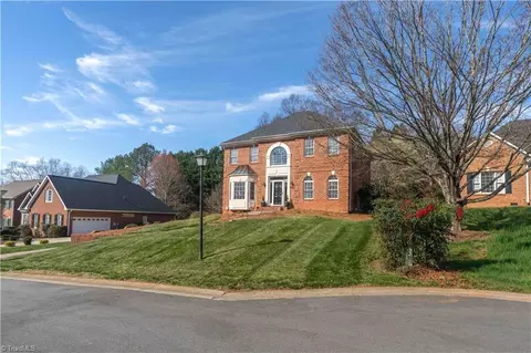 1030 Wild Dogwood Ln, Winston Salem, NC 27106
