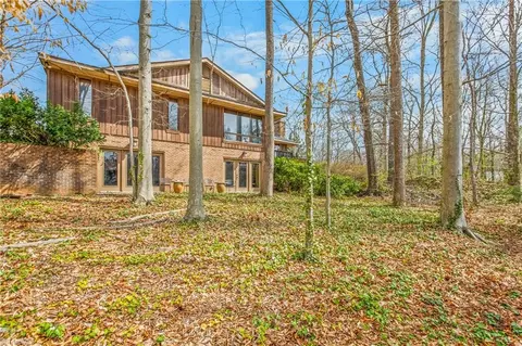 Exterior - 1007 Wickliff Ave, High Point, NC 27262 photo 10 of 11