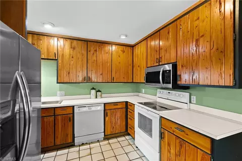 Kitchen - 1007 Wickliff Ave, High Point, NC 27262 photo 2 of 4