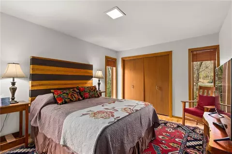 Bedroom - 1007 Wickliff Ave, High Point, NC 27262 photo 4 of 5