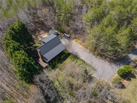 2455 Beroth Rd, Pfafftown, NC 27040 photo 4