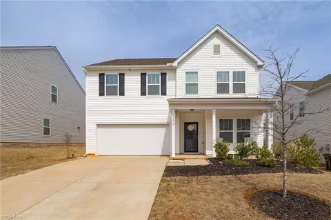 5536 Baverhof Dr, Greensboro, NC 27405