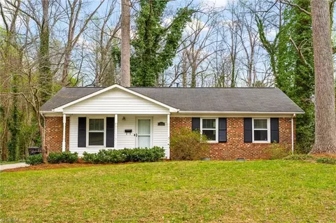 1629 Ardsley St, Winston Salem, NC 27103