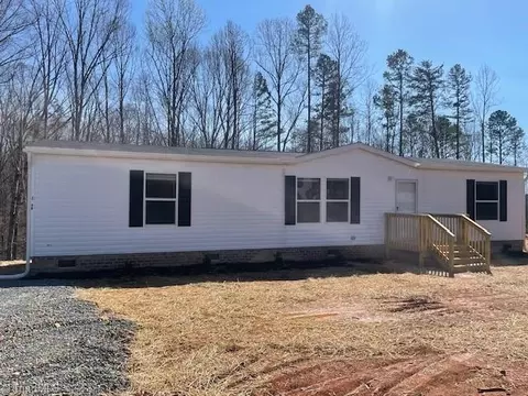 2706 Sowers Rd, Linwood, NC 27299