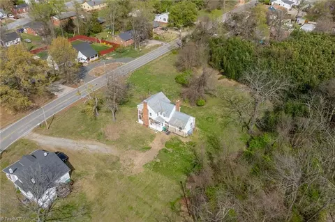 View/Area - 606 Springfield Rd E, High Point, NC 27263 photo 1 of 6