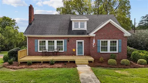 Exterior - 1308 Meadow Rd, Eden, NC 27288 photo 2 of 6