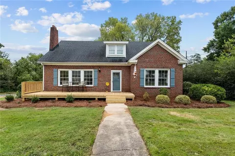 Exterior - 1308 Meadow Rd, Eden, NC 27288 photo 3 of 6