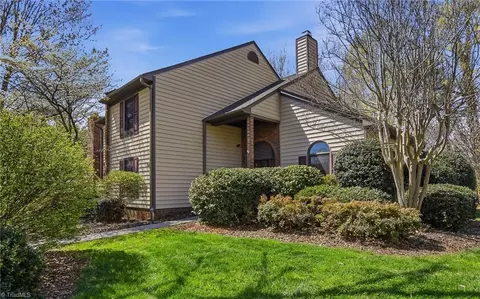 2350 Brandt Village Rd, Greensboro, NC 27455