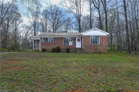 945 Dan Valley Rd, Madison, NC 27025