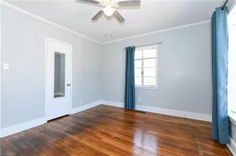 Bedroom - 945 Dan Valley Rd, Madison, NC 27025 photo 2 of 5