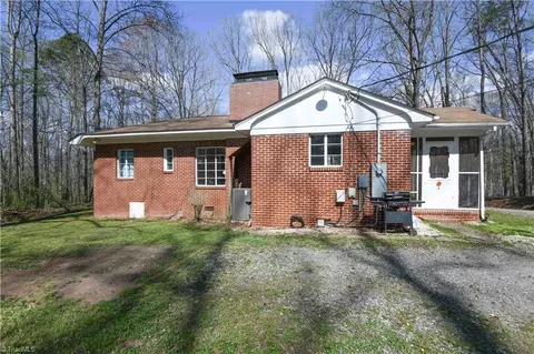 Exterior - 945 Dan Valley Rd, Madison, NC 27025 photo 5 of 6