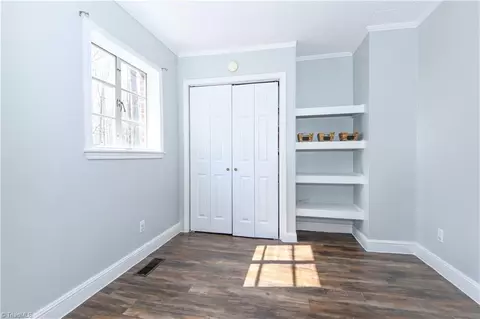 Bedroom - 945 Dan Valley Rd, Madison, NC 27025 photo 5 of 5