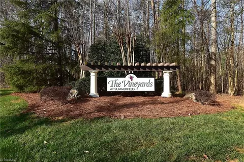 6799 Bronco Ln, Summerfield, NC 27358