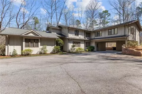 3822 Ryan Way, Winston Salem, NC 27106