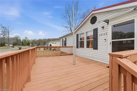 2862 Eagle Point Dr, Trinity, NC 27370 photo 25