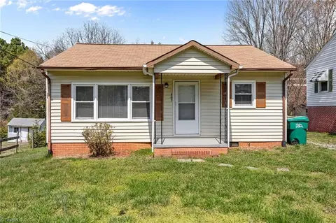 607 Martha Pl, High Point, NC 27263