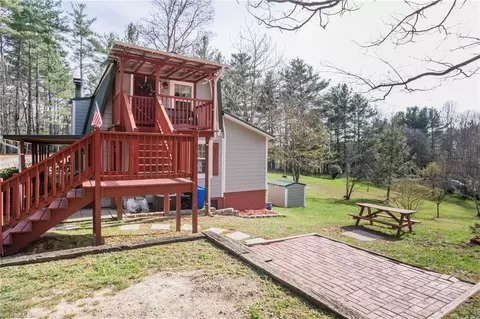 Exterior - 6414 Summit Rd, Purlear, NC 28665 photo 18 of 18
