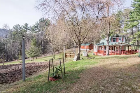 Exterior - 6414 Summit Rd, Purlear, NC 28665 photo 7 of 18