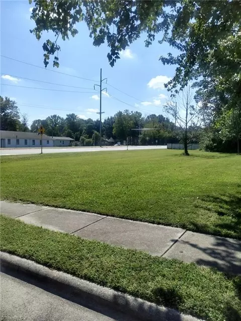 1528 Graves Ave, High Point, NC 27260