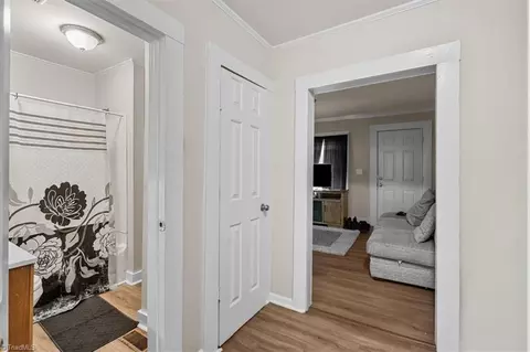 Entry Way - 210 Morgan Pl, High Point, NC 27260 photo 8 of 10