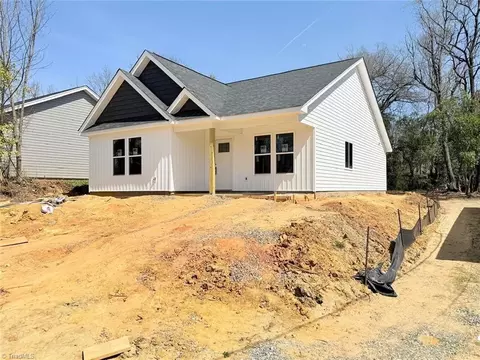 311 Park St, High Point, NC 27260