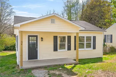 3 Circle Dr, Reidsville, NC 27320