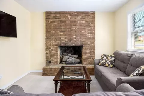 302 Mountainbrook Dr, King, NC 27021 photo 11