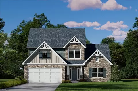 1749 Black Horse Rd #42, Kernersville, NC 27284