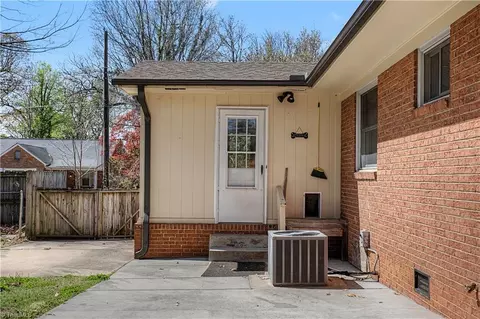 Exterior - 219 Rockspring Rd, High Point, NC 27262 photo 5 of 9